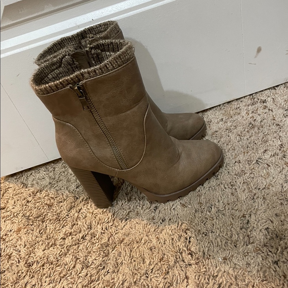 BOOTIES! (Just fab) $30 OBO